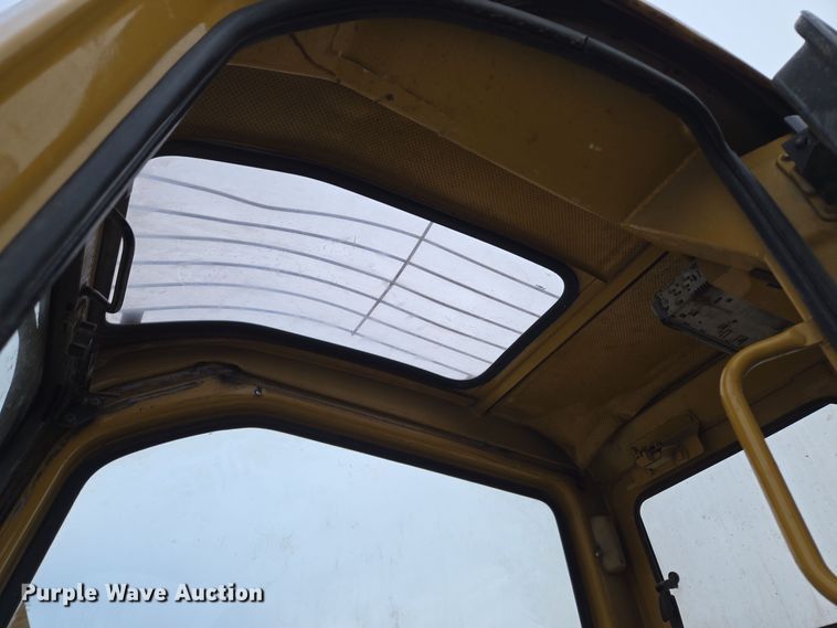 image for item EQ3685 Komatsu  PC75UU-2 mini excavator