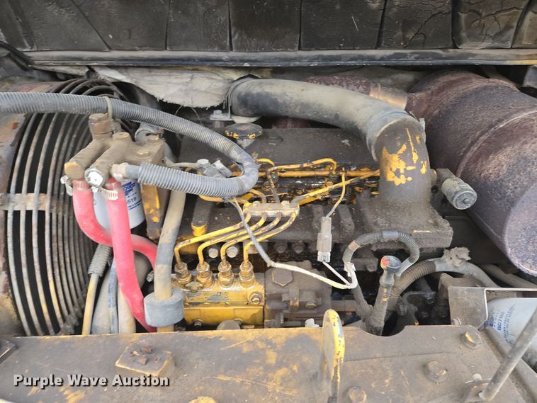 image for item EQ3685 Komatsu  PC75UU-2 mini excavator