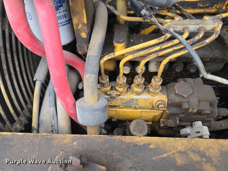 image for item EQ3685 Komatsu  PC75UU-2 mini excavator