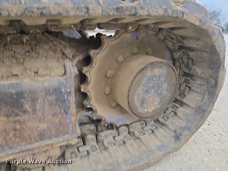 image for item EQ3685 Komatsu  PC75UU-2 mini excavator