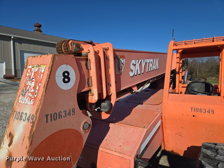 image for item EQ3686 2006 Sky Trak 8042 telehandler
