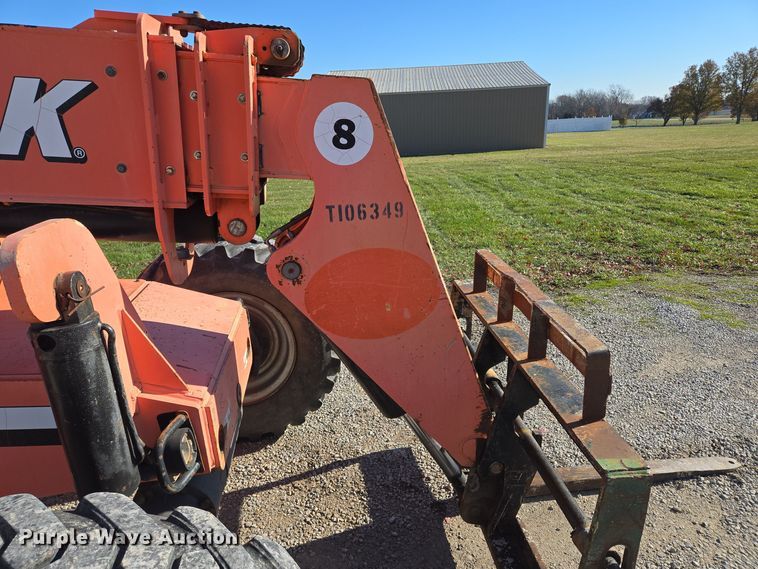 image for item EQ3686 2006 Sky Trak 8042 telehandler