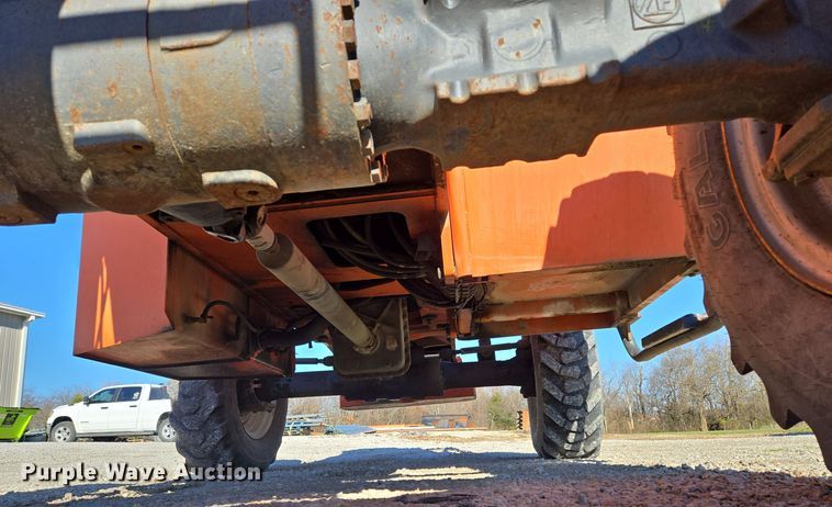 image for item EQ3686 2006 Sky Trak 8042 telehandler