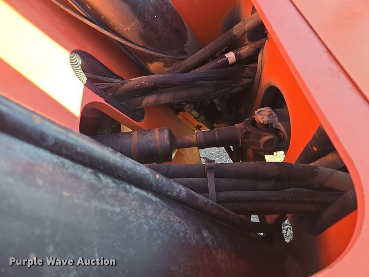 image for item EQ3686 2006 Sky Trak 8042 telehandler