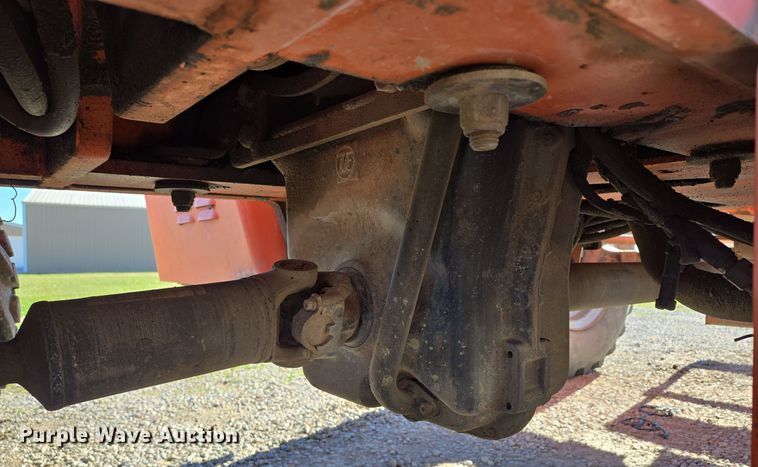 image for item EQ3686 2006 Sky Trak 8042 telehandler