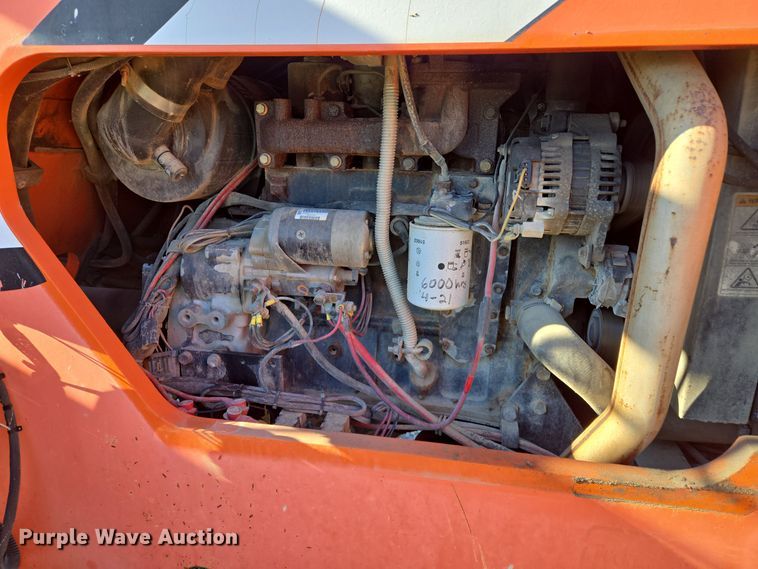 image for item EQ3686 2006 Sky Trak 8042 telehandler