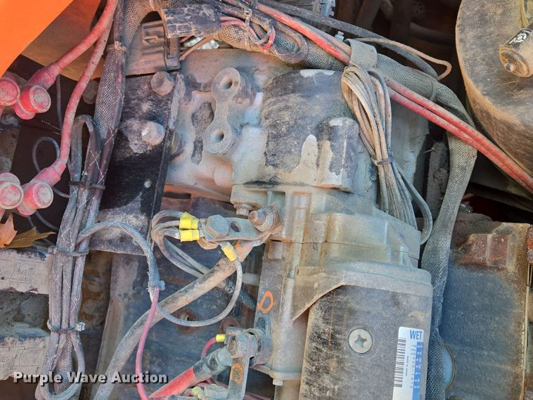 image for item EQ3686 2006 Sky Trak 8042 telehandler