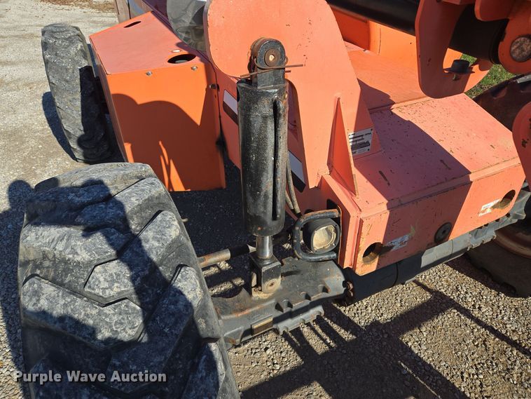 image for item EQ3686 2006 Sky Trak 8042 telehandler