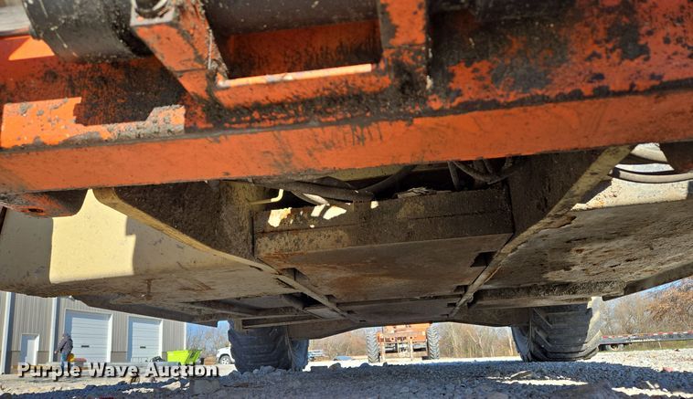 image for item EQ3687 2007 JLG 4394RT scissor lift