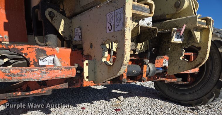 image for item EQ3687 2007 JLG 4394RT scissor lift