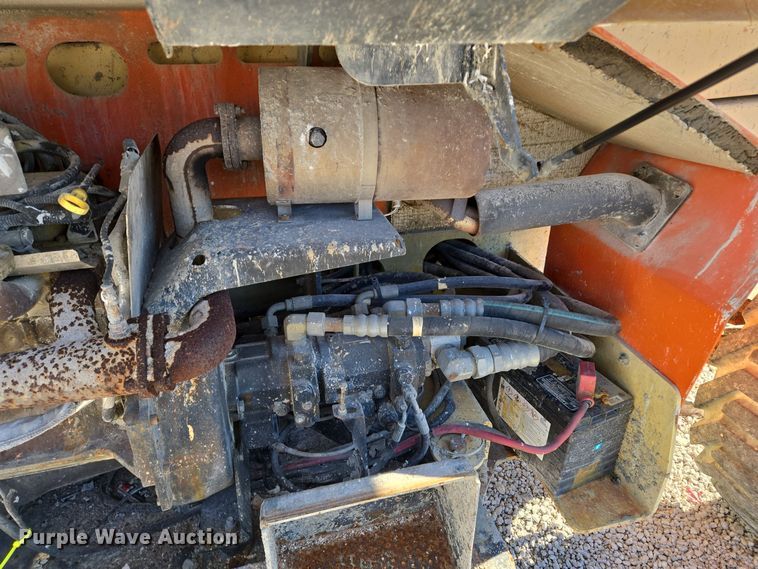 image for item EQ3687 2007 JLG 4394RT scissor lift