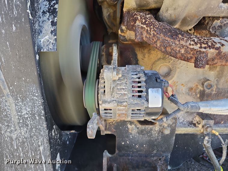 image for item EQ3687 2007 JLG 4394RT scissor lift