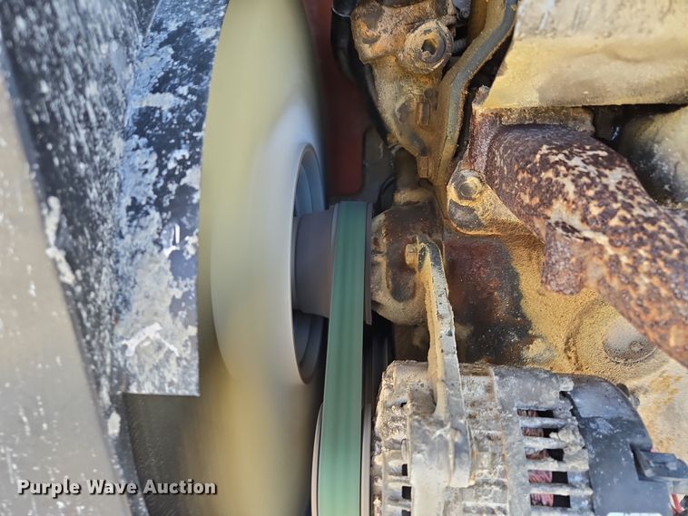 image for item EQ3687 2007 JLG 4394RT scissor lift