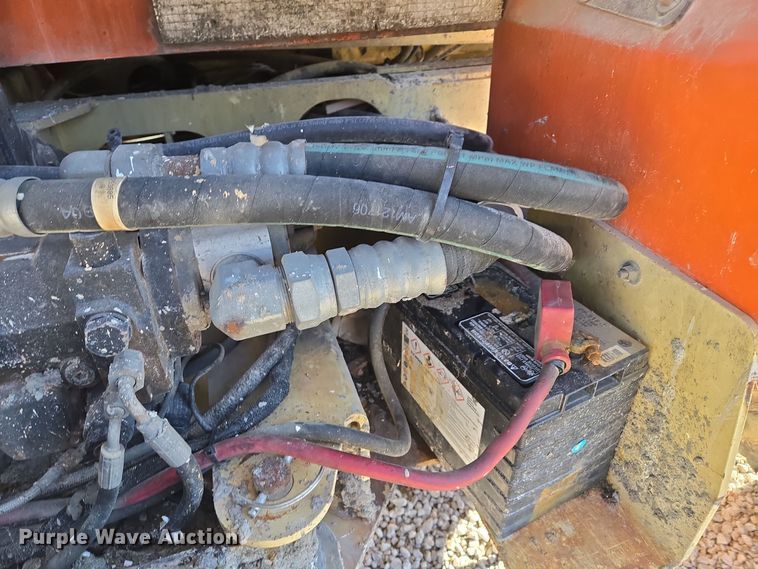 image for item EQ3687 2007 JLG 4394RT scissor lift