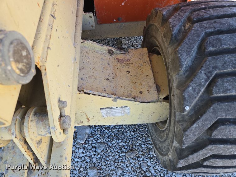 image for item EQ3687 2007 JLG 4394RT scissor lift