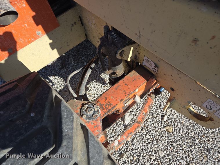 image for item EQ3687 2007 JLG 4394RT scissor lift