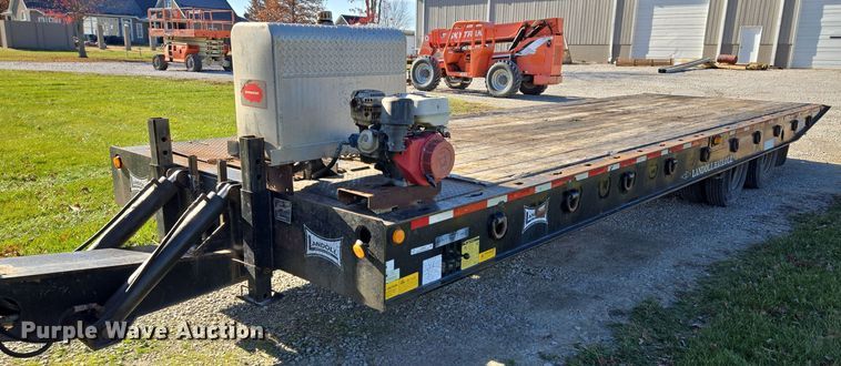 image for item EQ3688 1997 Landoll tilt deck equipment trailer