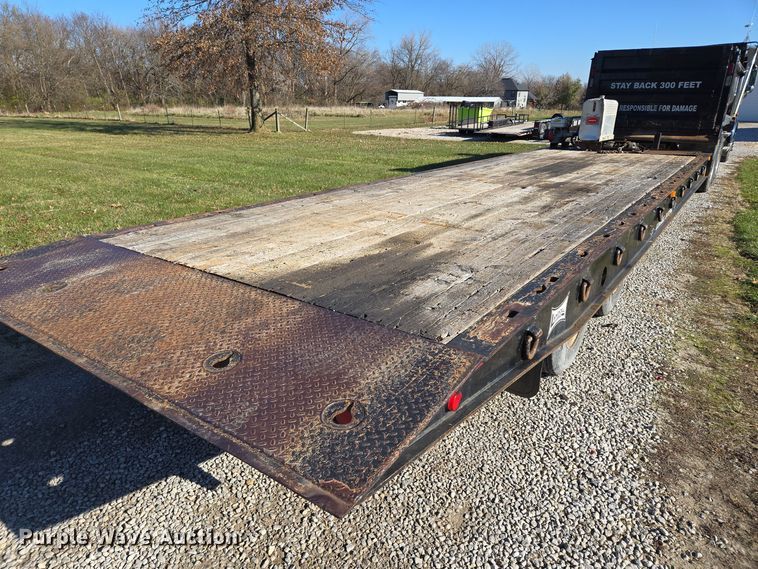 image for item EQ3688 1997 Landoll tilt deck equipment trailer