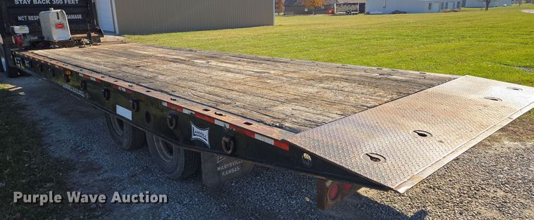 image for item EQ3688 1997 Landoll tilt deck equipment trailer