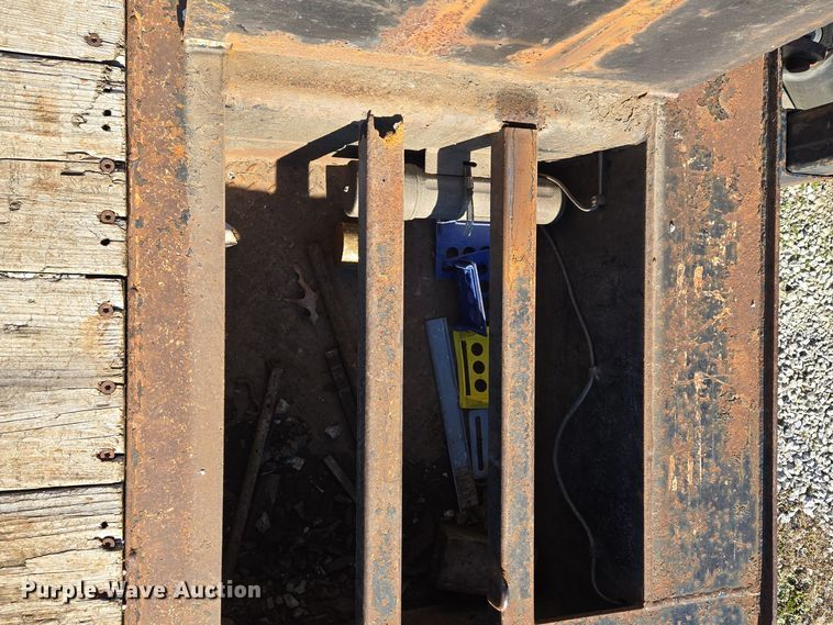 image for item EQ3688 1997 Landoll tilt deck equipment trailer