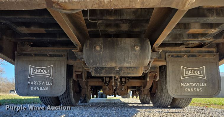 image for item EQ3688 1997 Landoll tilt deck equipment trailer