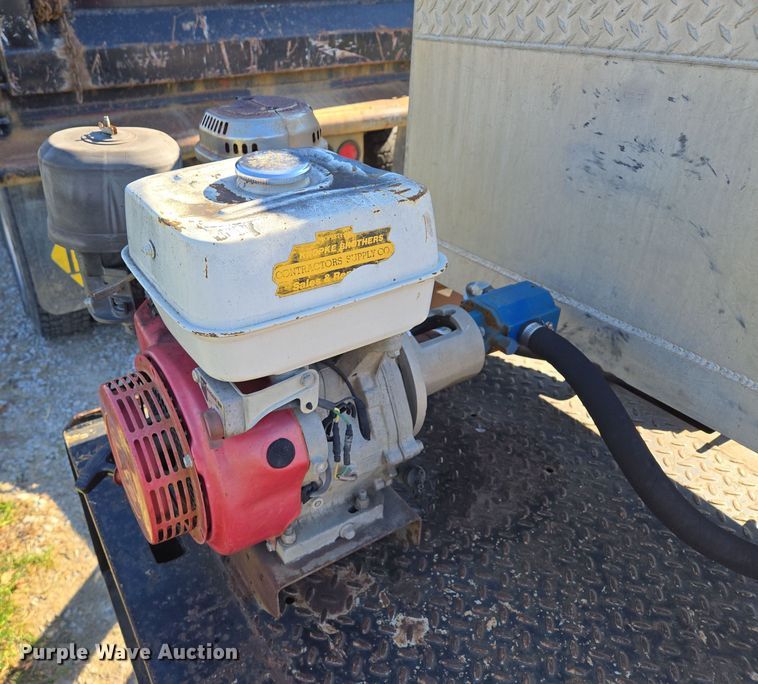 image for item EQ3688 1997 Landoll tilt deck equipment trailer