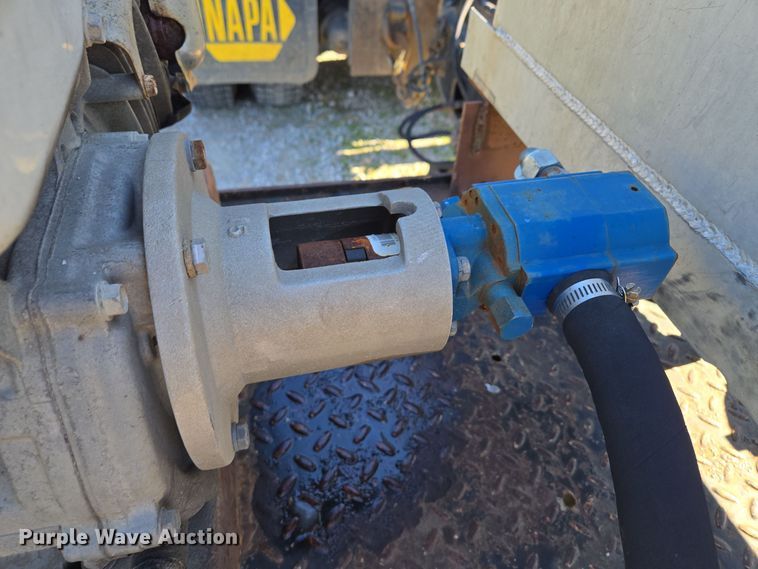 image for item EQ3688 1997 Landoll tilt deck equipment trailer