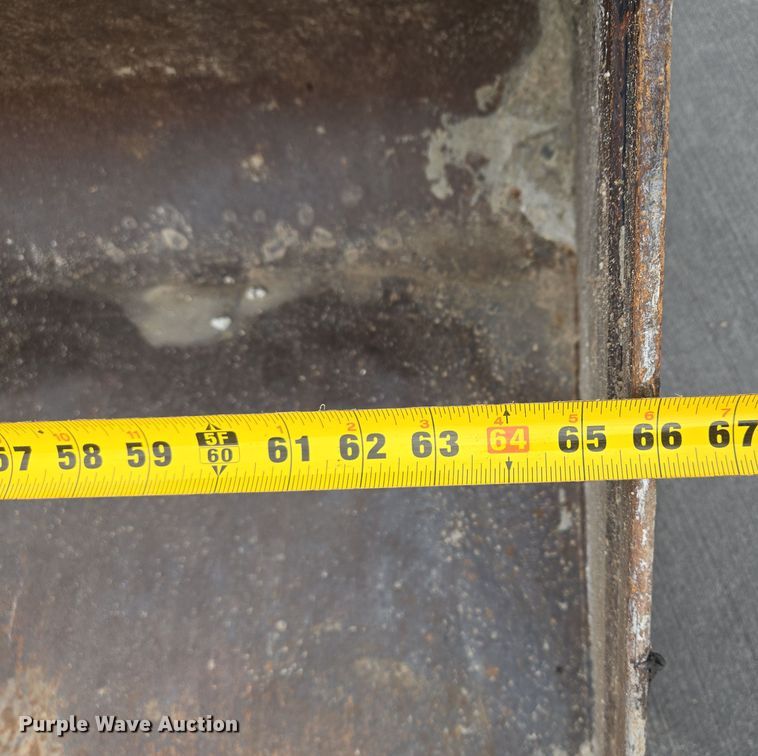 image for item EQ3692 2008 Mustang  2066 skid steer loader