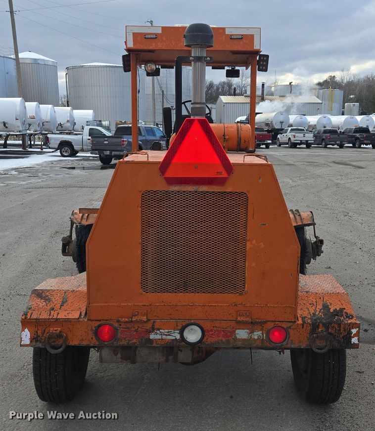 image for item EQ3694 1995 Broce RC300 broom