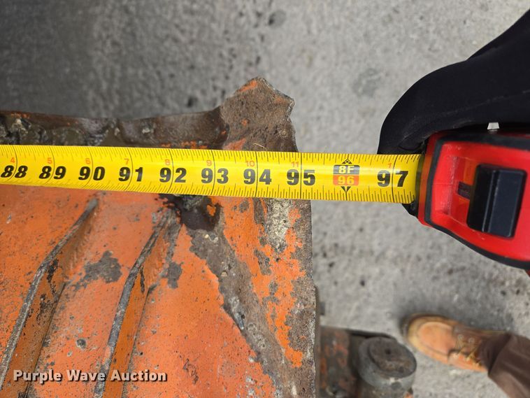 image for item EQ3694 1995 Broce RC300 broom