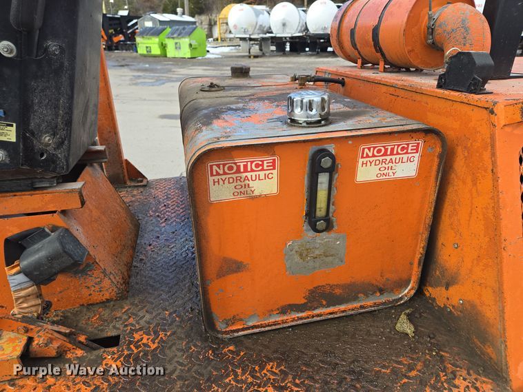 image for item EQ3694 1995 Broce RC300 broom