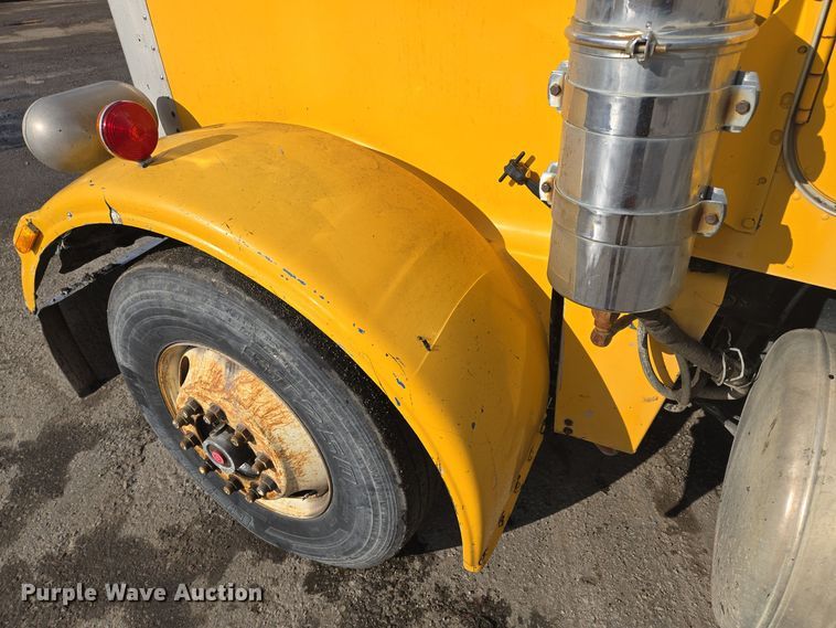 image for item EQ3695 1984 Peterbilt  382 semi truck