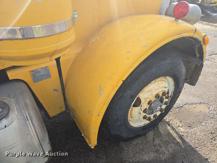 image for item EQ3695 1984 Peterbilt  382 semi truck