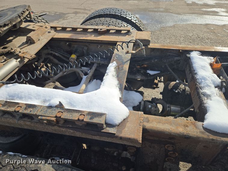 image for item EQ3695 1984 Peterbilt  382 semi truck