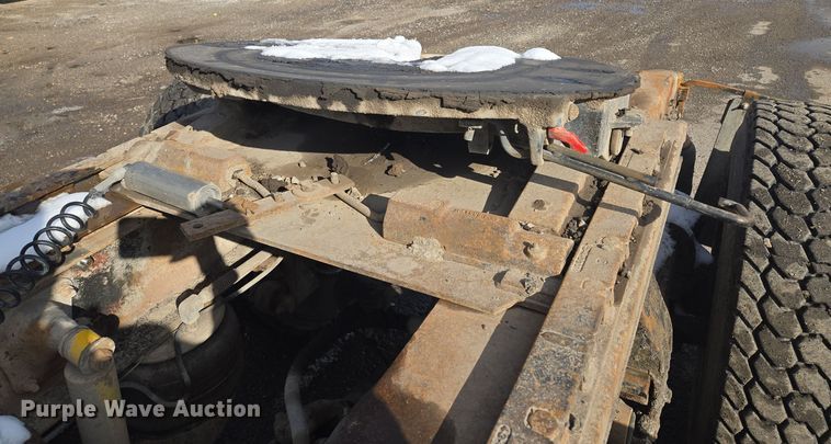 image for item EQ3695 1984 Peterbilt  382 semi truck