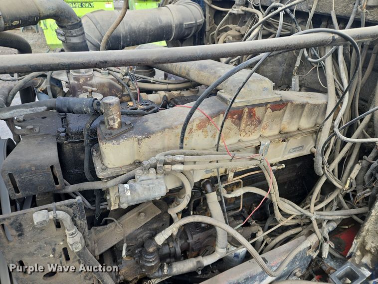 image for item EQ3695 1984 Peterbilt  382 semi truck