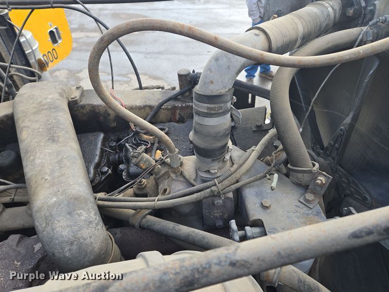 image for item EQ3695 1984 Peterbilt  382 semi truck