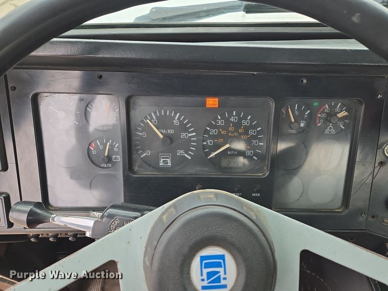 image for item EQ3698 1994 White GMC WG oil distributor truck