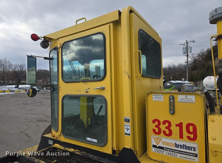 image for item EQ3699 2008 Superior Broom  DT80-CT broom