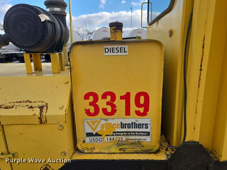 image for item EQ3699 2008 Superior Broom  DT80-CT broom