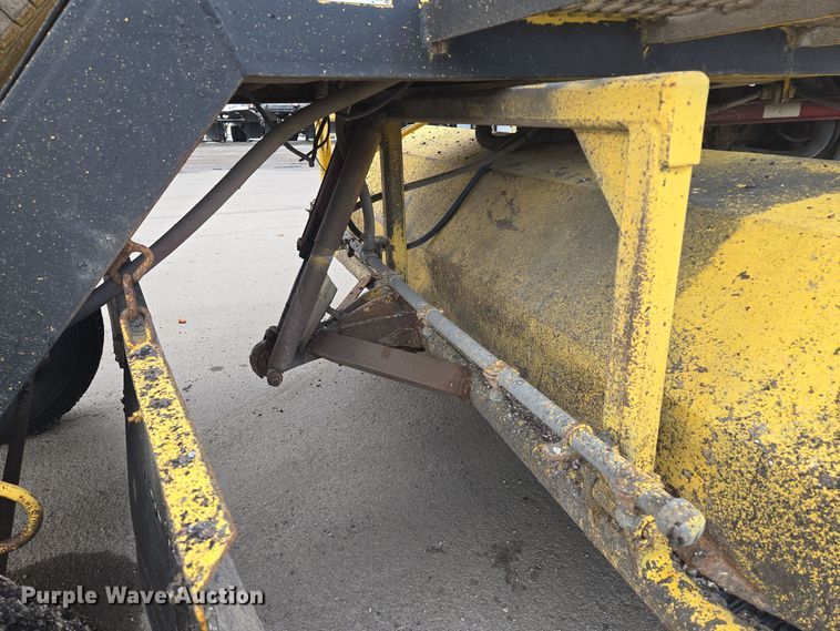 image for item EQ3699 2008 Superior Broom  DT80-CT broom