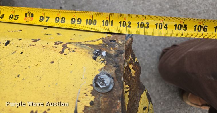 image for item EQ3699 2008 Superior Broom  DT80-CT broom