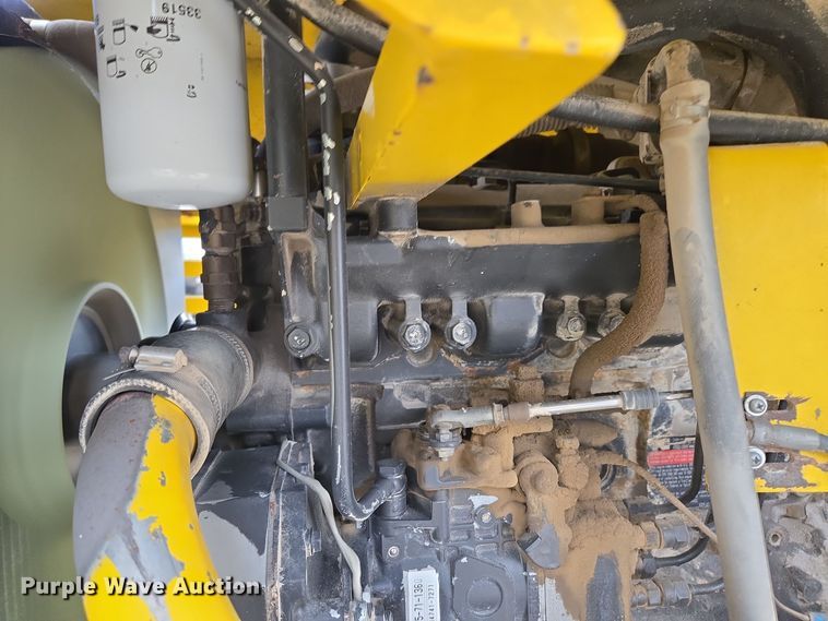 image for item EQ3699 2008 Superior Broom  DT80-CT broom