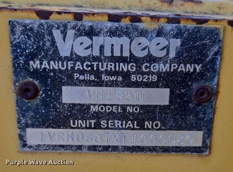 image for item EQ3729 1998 Vermeer  V-8550 trencher