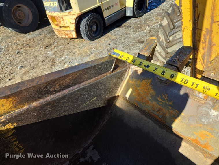 image for item EQ3729 1998 Vermeer  V-8550 trencher