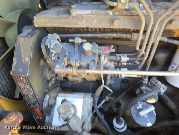 image for item EQ3729 1998 Vermeer  V-8550 trencher