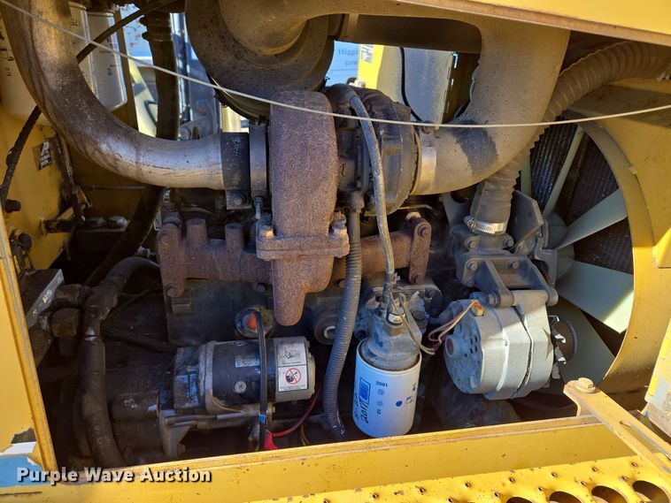 image for item EQ3729 1998 Vermeer  V-8550 trencher