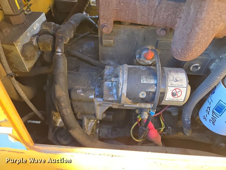 image for item EQ3729 1998 Vermeer  V-8550 trencher