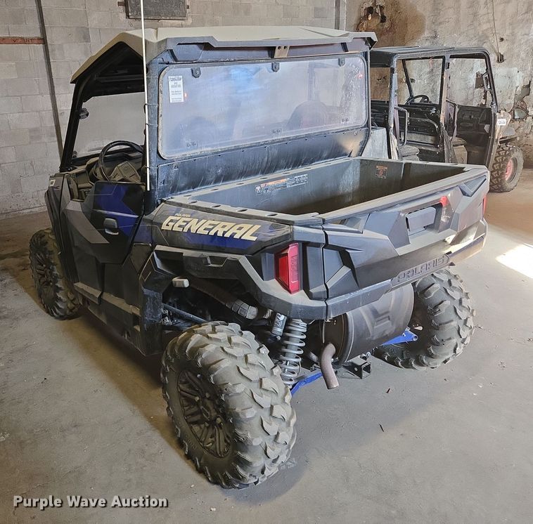 image for item EQ3733 2020 Polaris  General Deluxe 1000 EPS utility vehicle