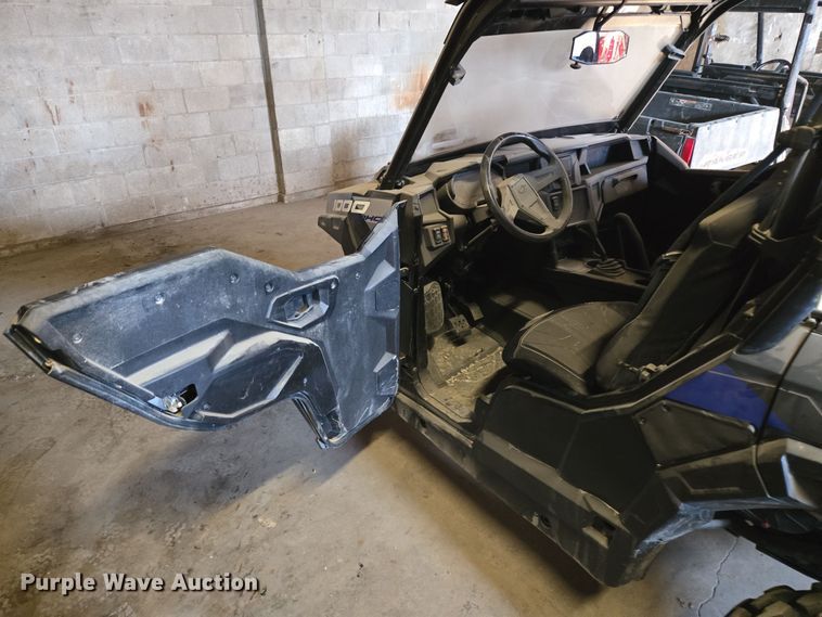 image for item EQ3733 2020 Polaris  General Deluxe 1000 EPS utility vehicle